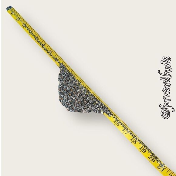 Bold Statement Necklace with Beads and Crystals - Picture 10 of 12